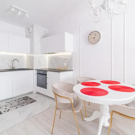 3L Apartments Kasprowicza 20C - Darmowy Basen, Sauna, Silownia, Jacuzzi, Bawialnia Apartment *