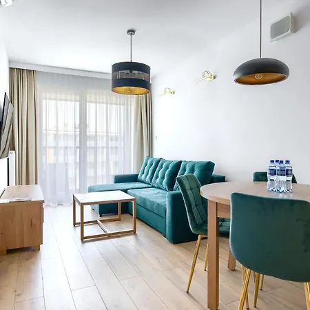 3L Apartments Kasprowicza 20C - Darmowy Basen, Sauna, Silownia, Jacuzzi, Bawialnia Kolobrzeg