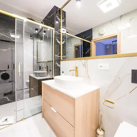 3L Apartments Kasprowicza 20C - Darmowy Basen, Sauna, Silownia, Jacuzzi, Bawialnia